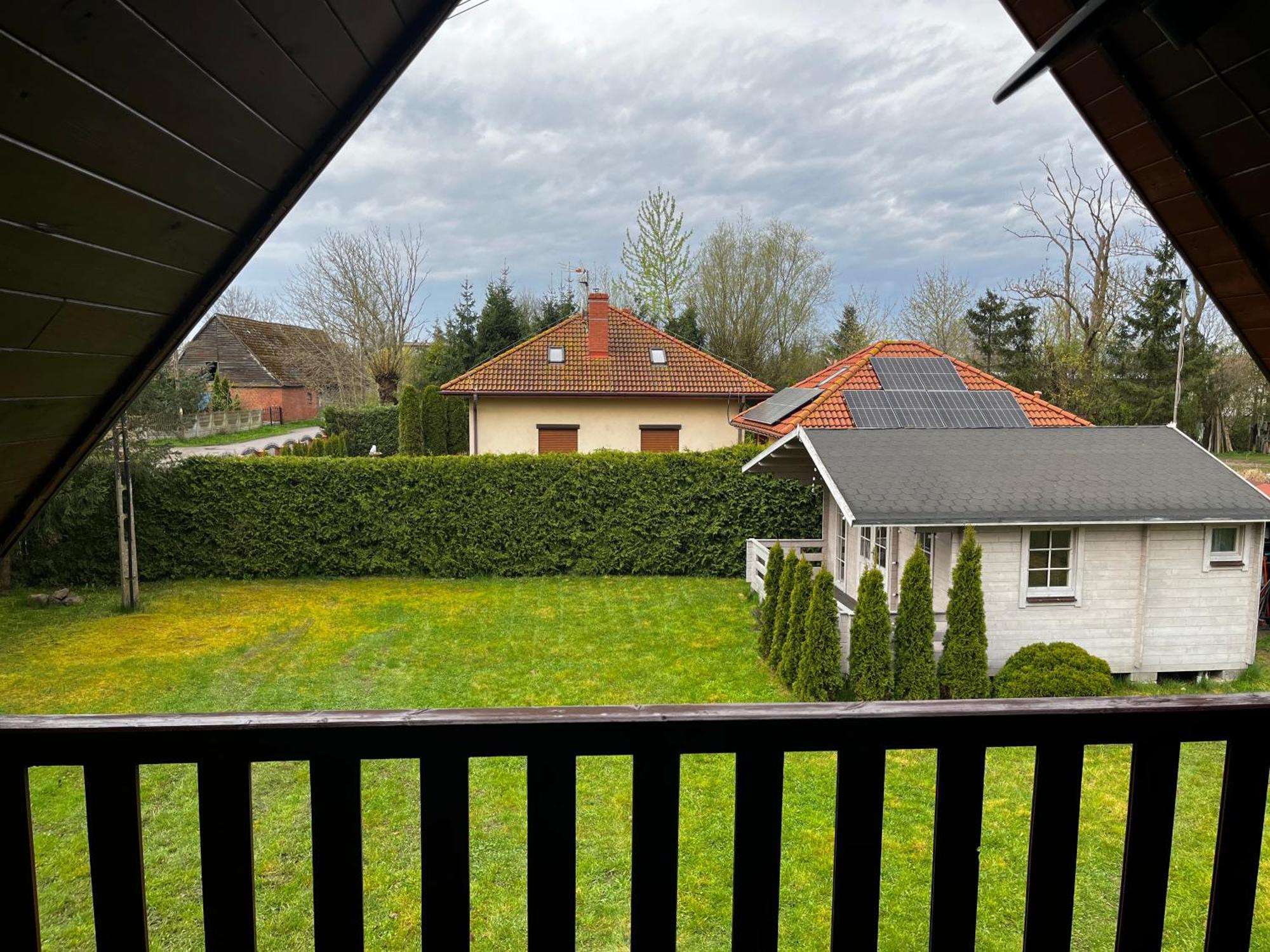 Prywatny Domek Janusz Jeezierzany Exterior foto